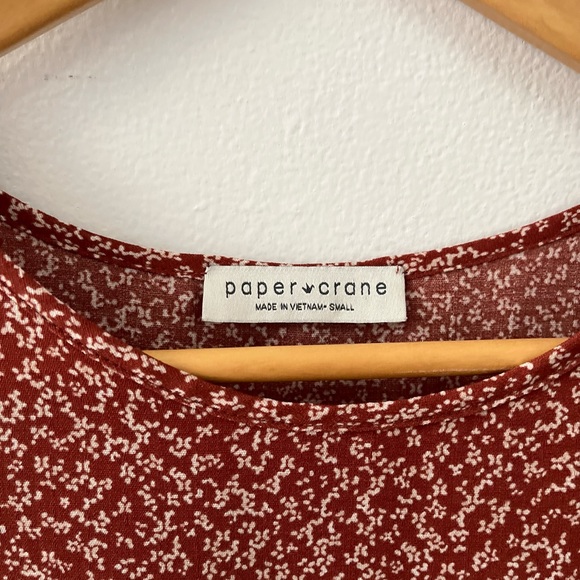 CLOSING SALE! 
Paper Crane | Flowy Blouse - Picture 3 of 3